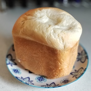 プレーンなシンプル食パン・HB★強力粉比較あり